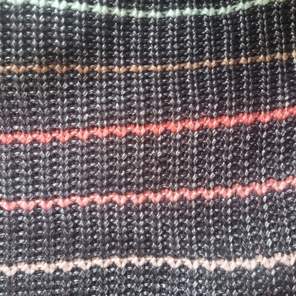 Torrid Chunky Pullover Hooded Raglan Sweater, BNWT, Size 1X - Picture 6 of 8